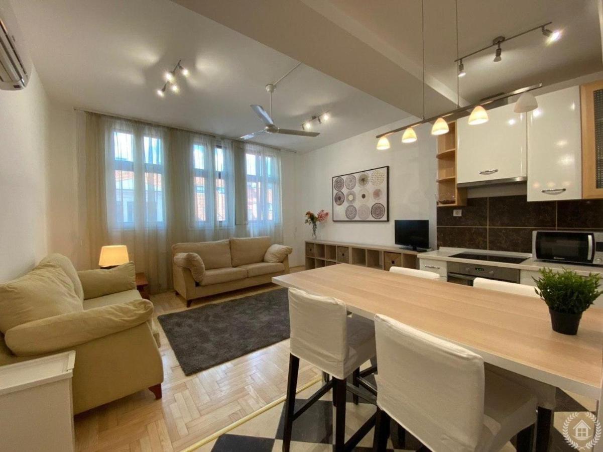 Downtown Gozsdu Vibe Apartment II بودابست المظهر الخارجي الصورة